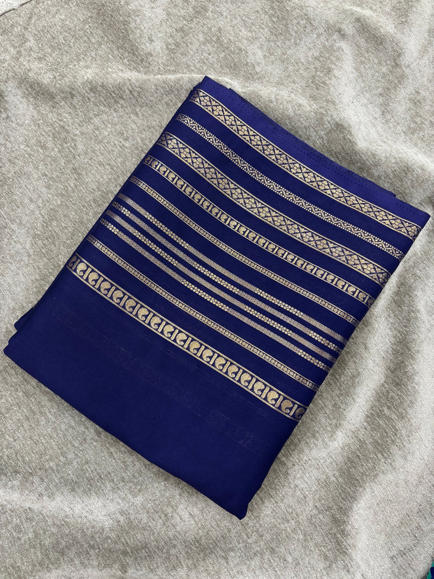 Premium semi mysore crepe silk saree with rich pallu & big border