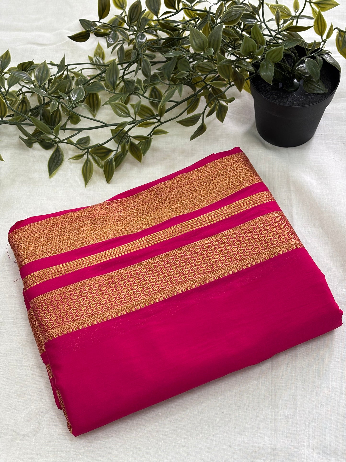 Semi Mysore Crepe Saree (self)