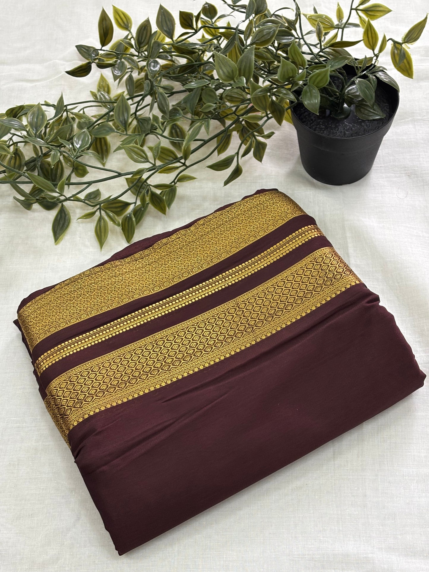 Semi Mysore Crepe Saree (self)