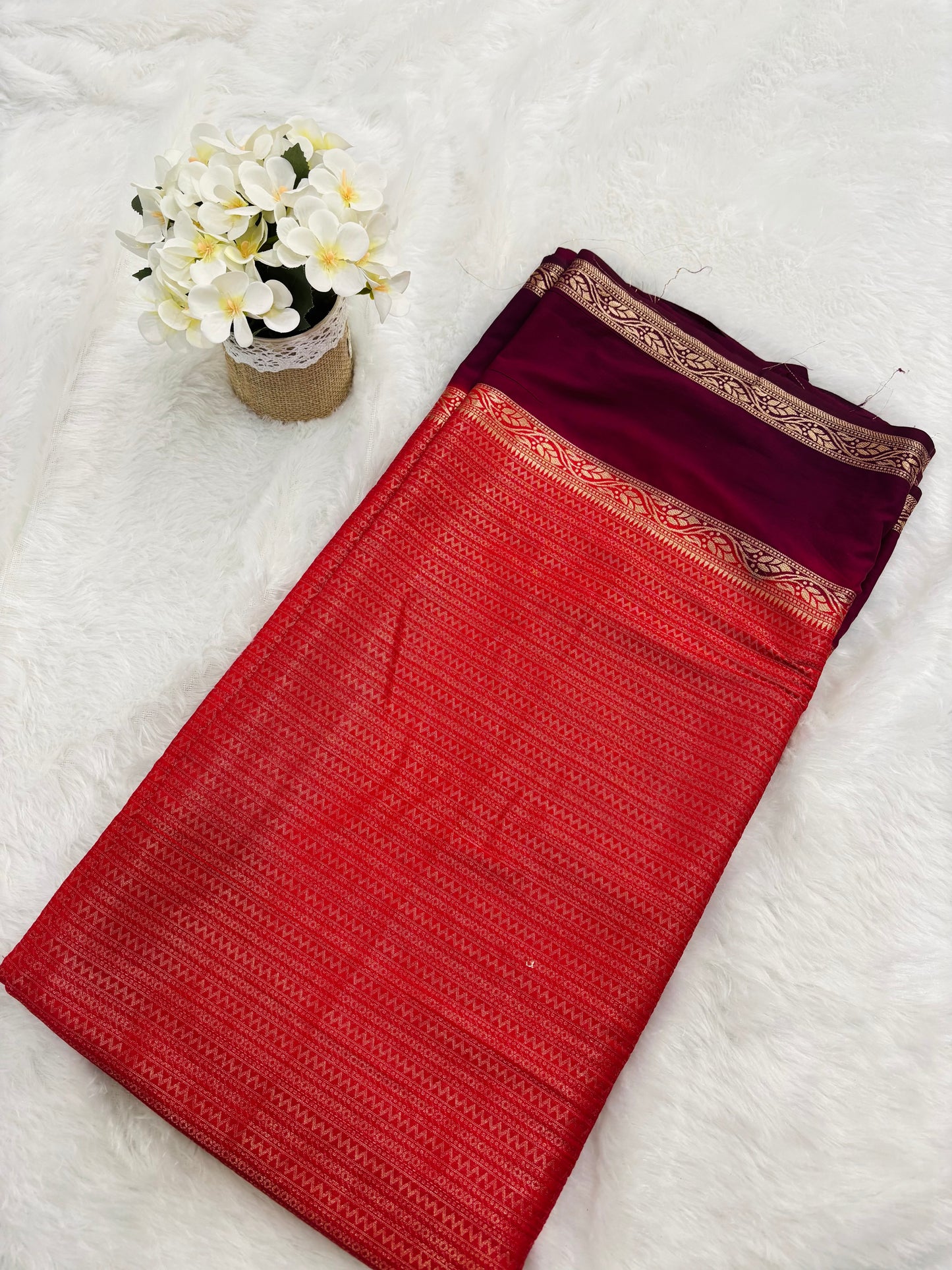 HORIZONTAL RICH BROCADE SAREE WITH CONTRAST BORDER