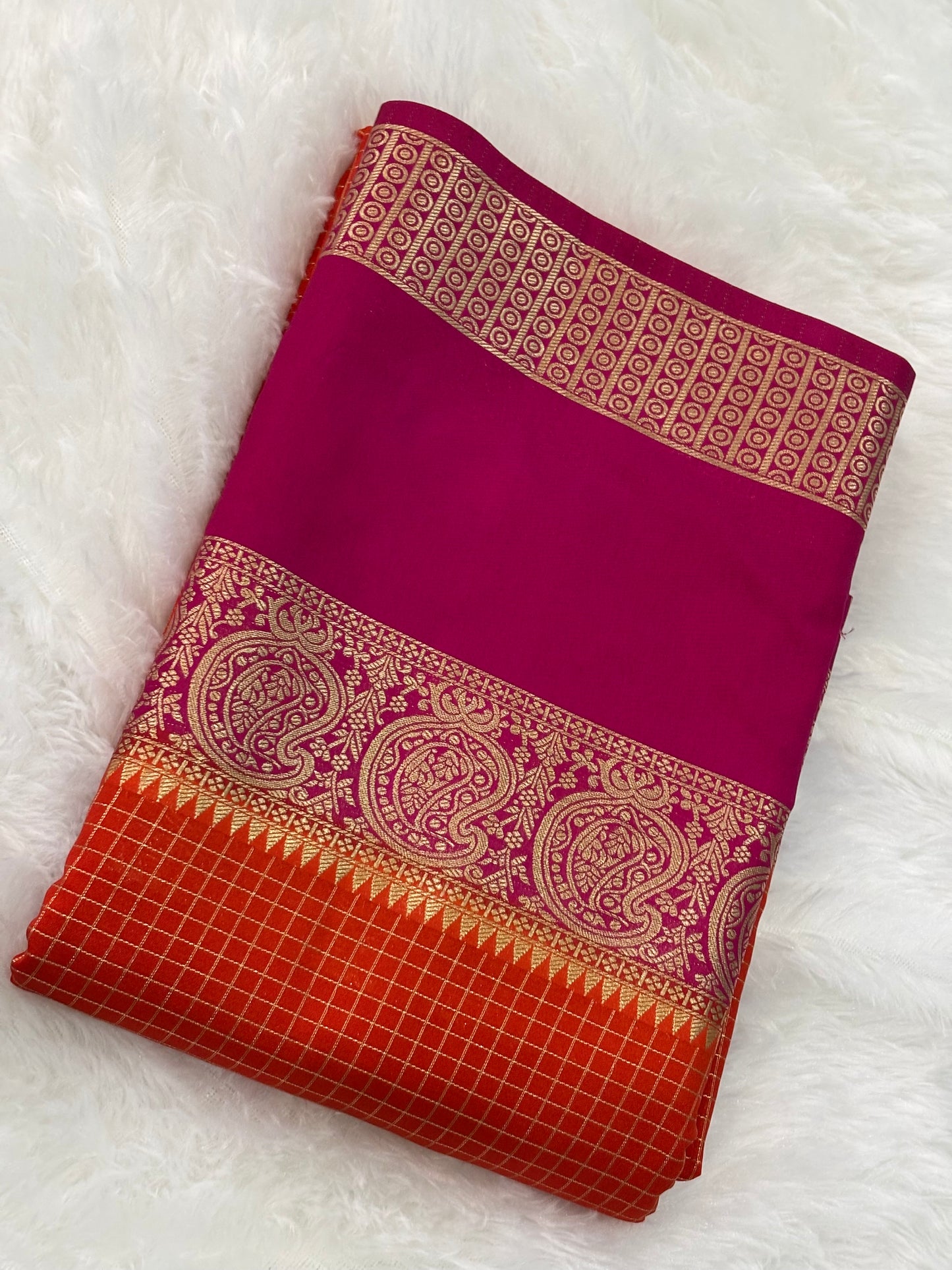 CHEX SEMI MYSORE CREPE SAREE IN CONTRAST (PREMIUM)