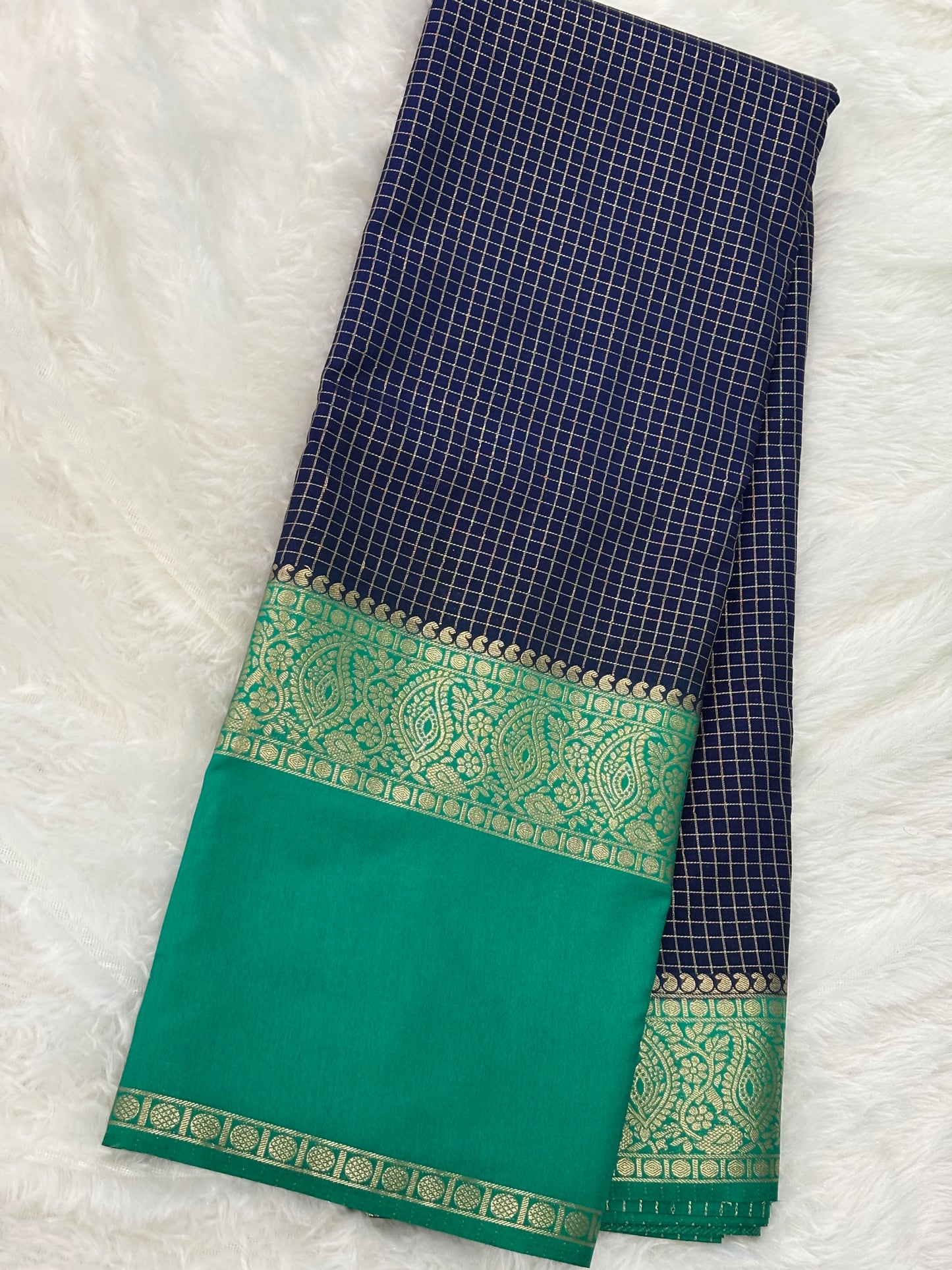 CHEX SEMI MYSORE CREPE SAREE IN CONTRAST (PREMIUM)