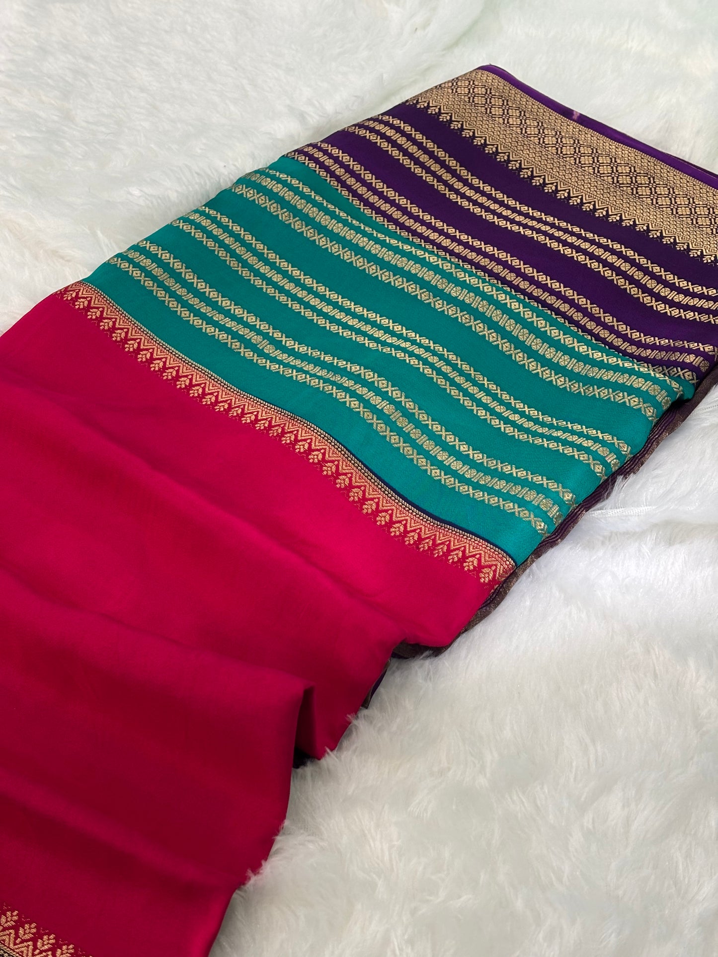 PURE VISCOSE SILK SAREE IN 3D PATTERN