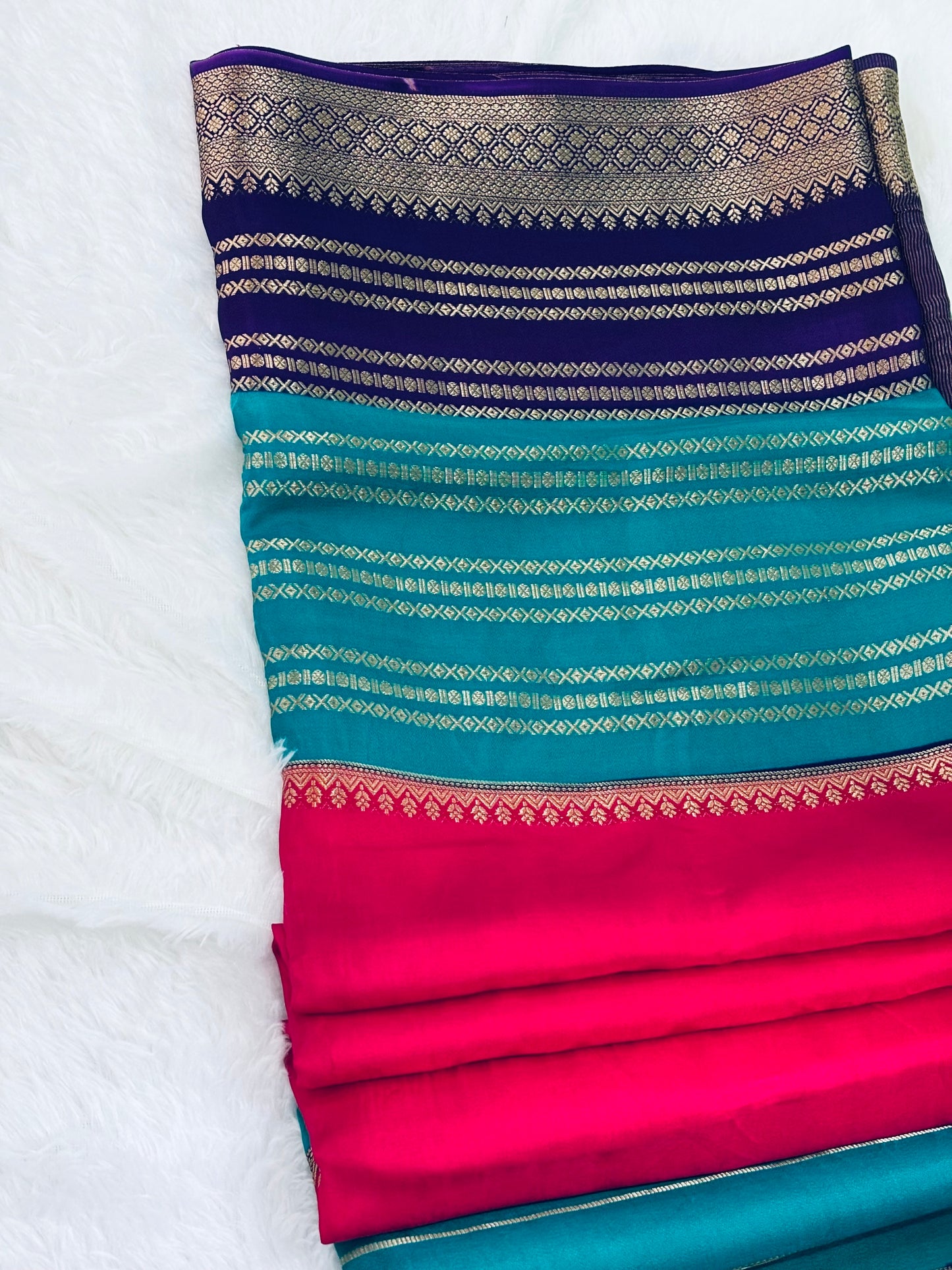 PURE VISCOSE SILK SAREE IN 3D PATTERN