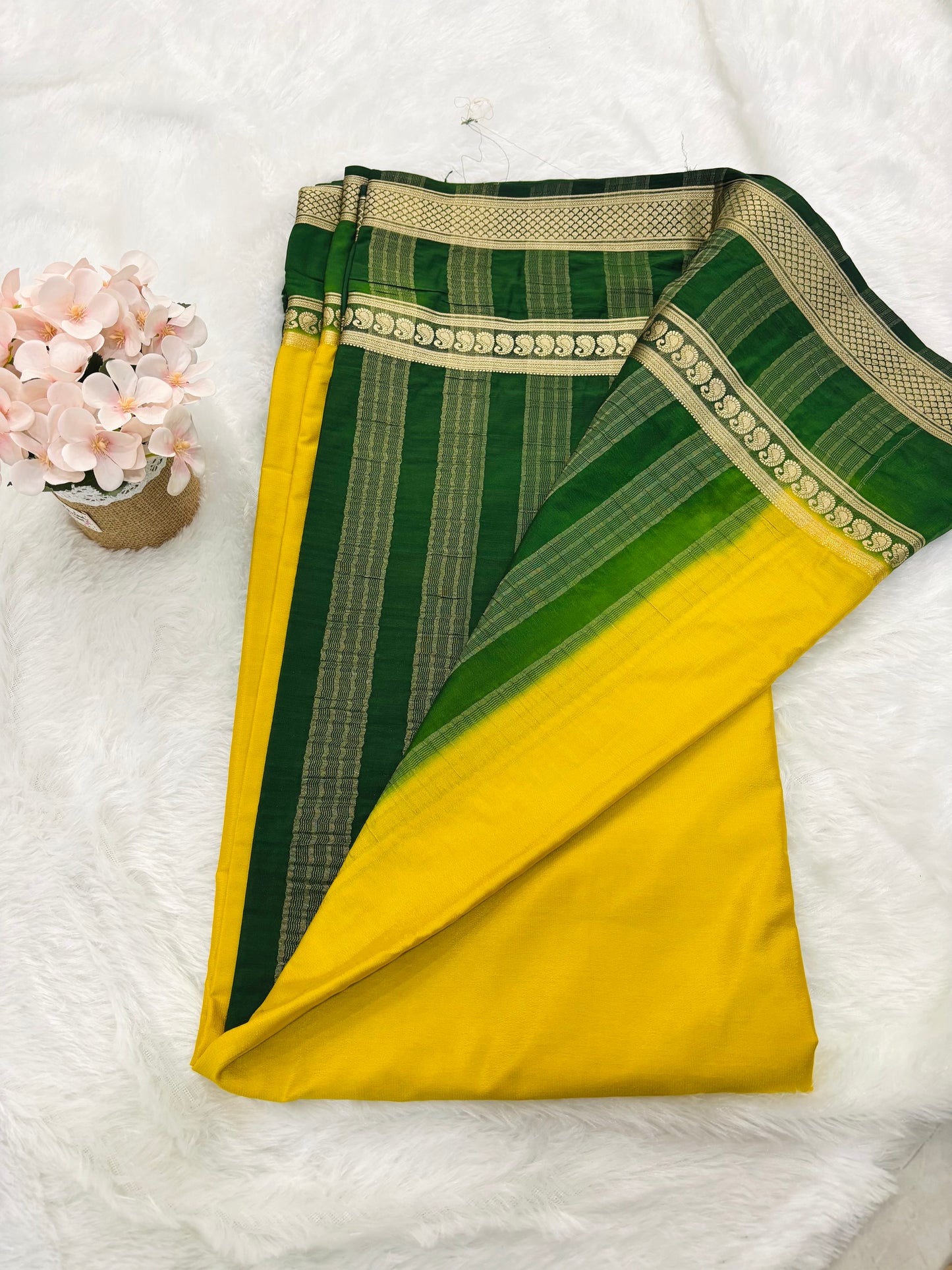 SEMI MYSORE CREPE SAREE IN CONTRAST
