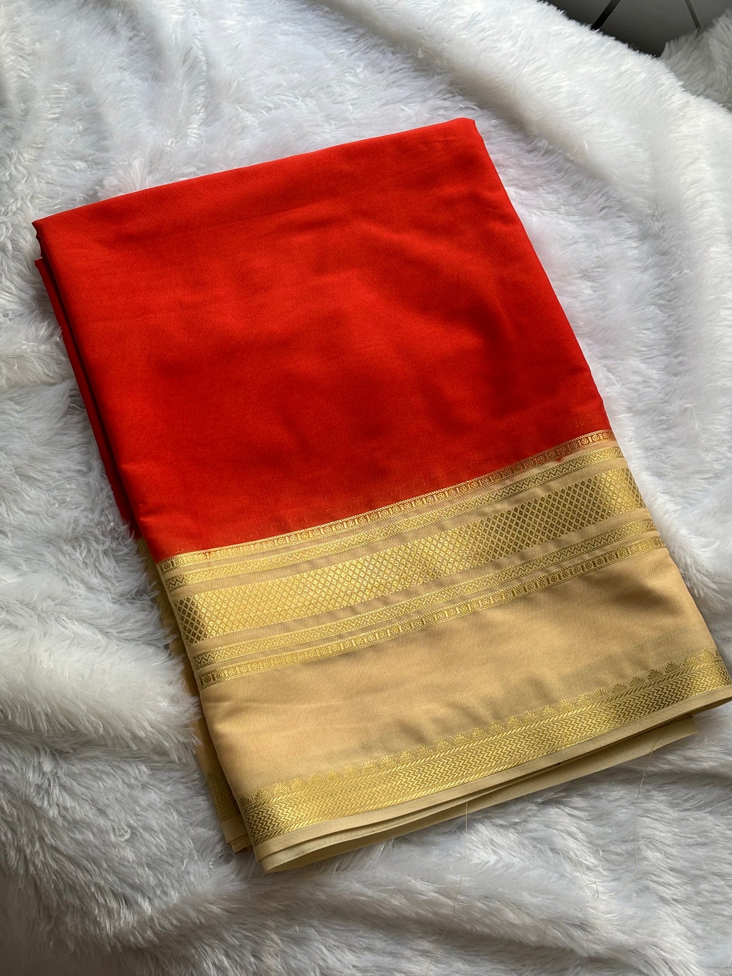 PREMIUM SEMI MYSORE CREPE SAREE IN CONTRAST