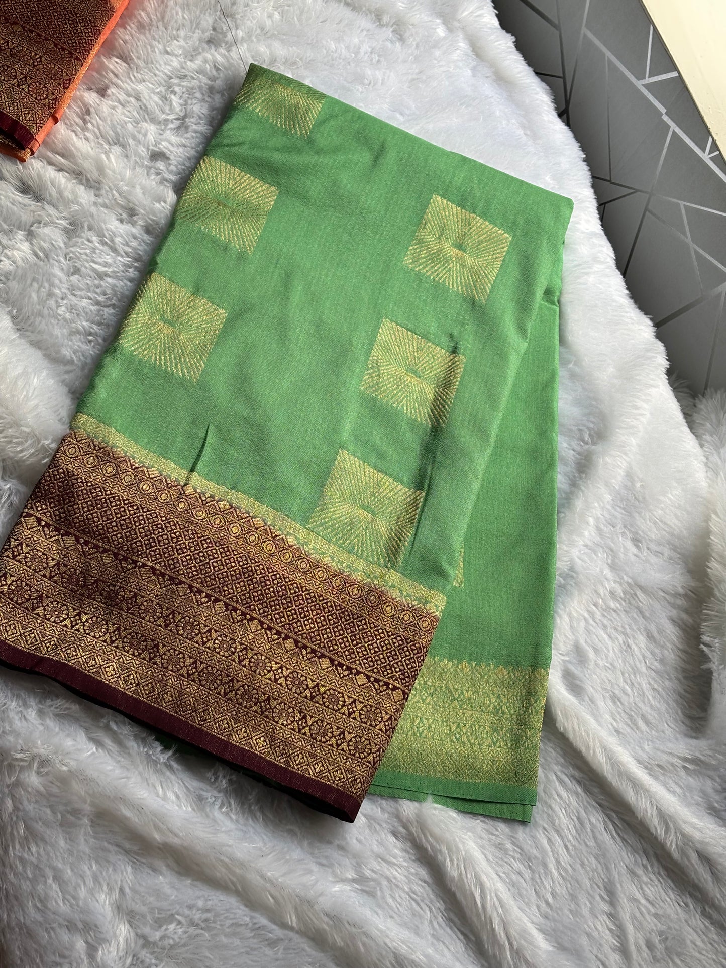 GEORGETTE BANARASI SAREE IN CONTRAST