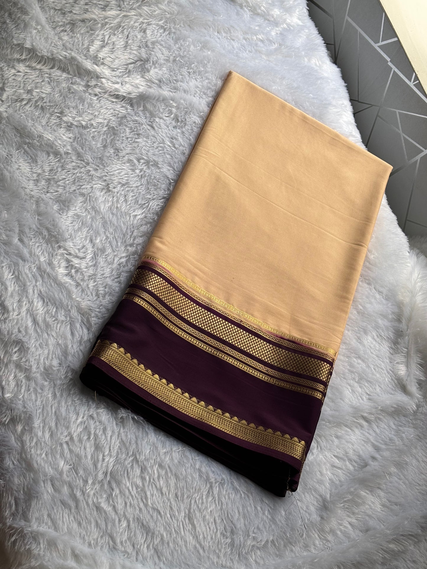 PREMIUM SEMI MYSORE CREPE SAREE IN CONTRAST