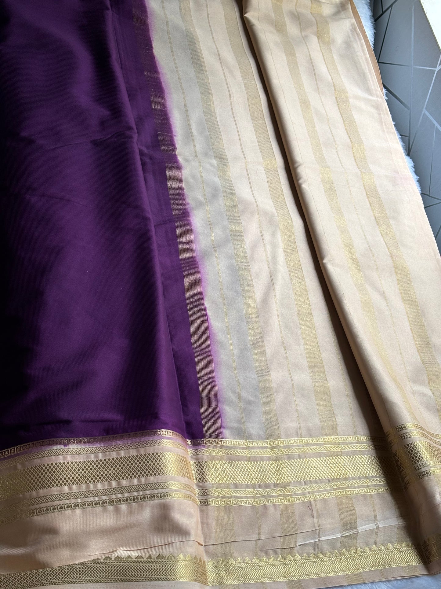 PREMIUM SEMI MYSORE CREPE SAREE IN CONTRAST